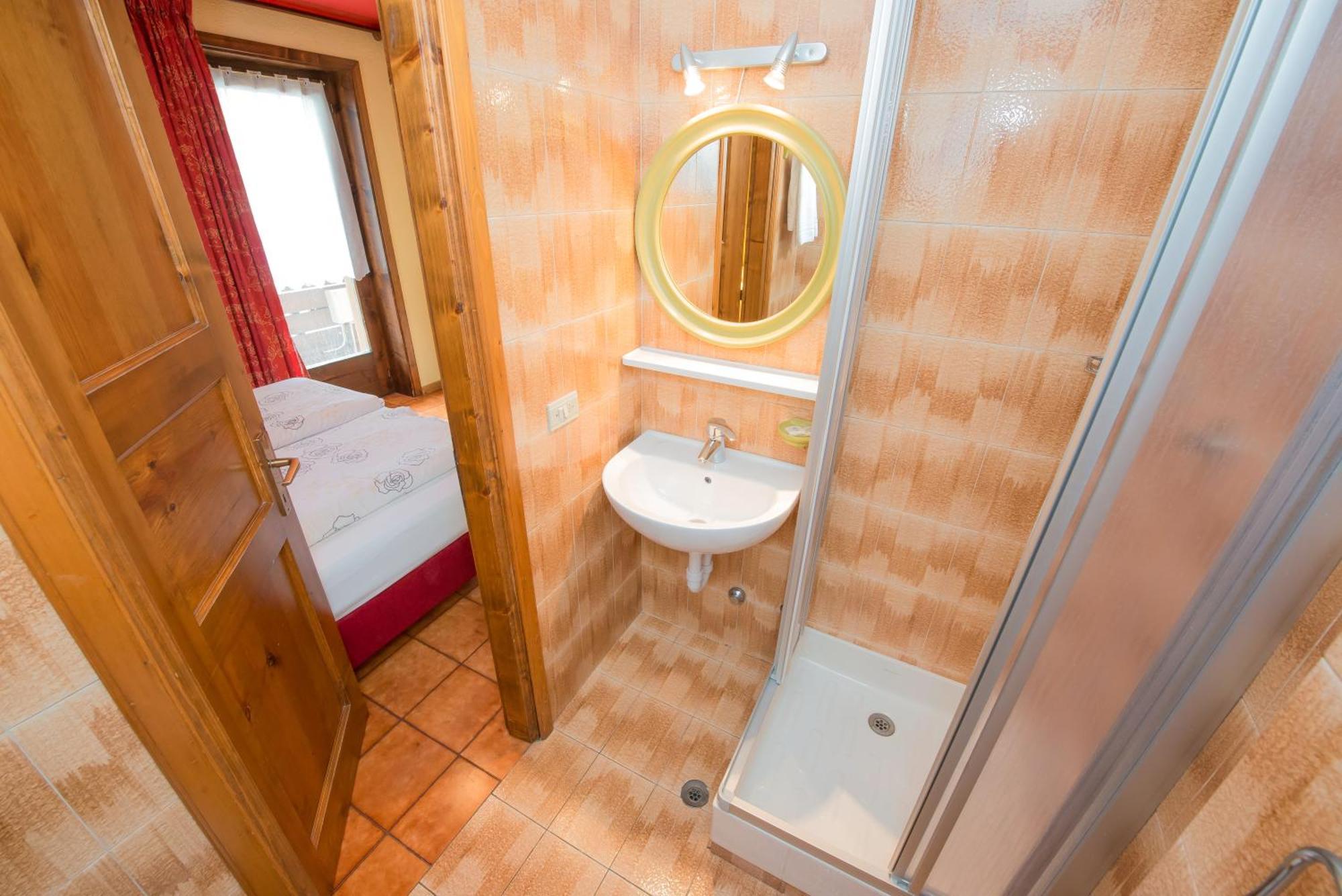 Casa Rosalba Apartment Livigno Exterior photo