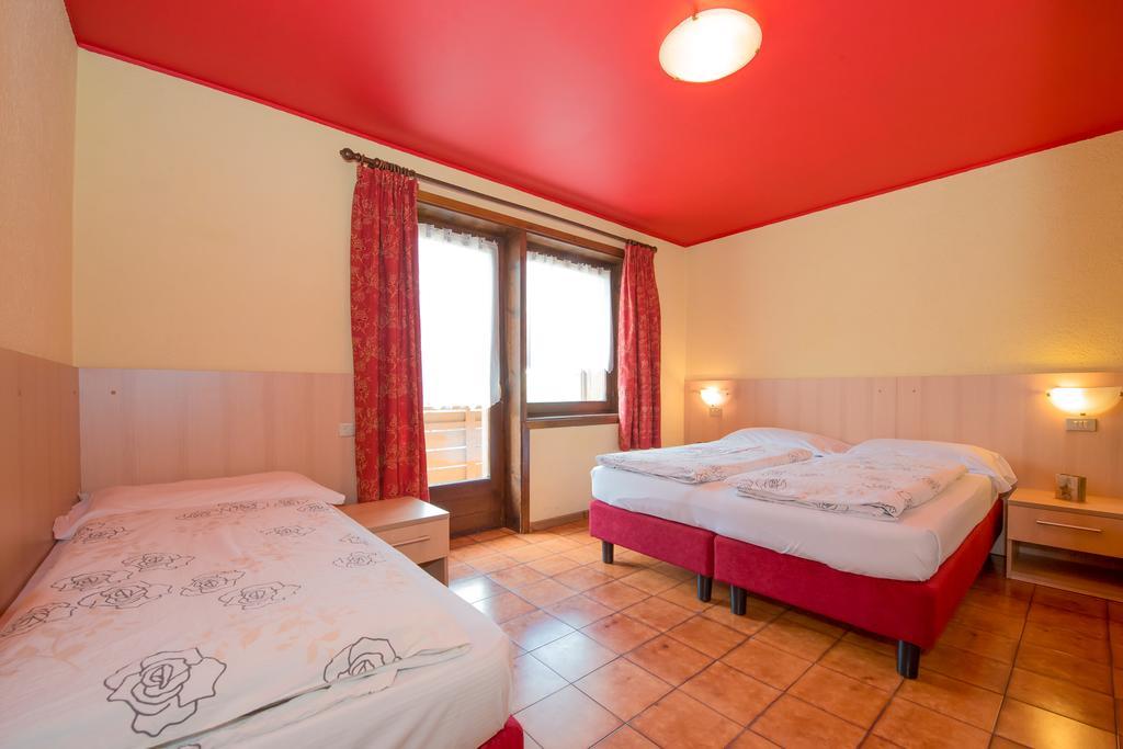 Casa Rosalba Apartment Livigno Exterior photo